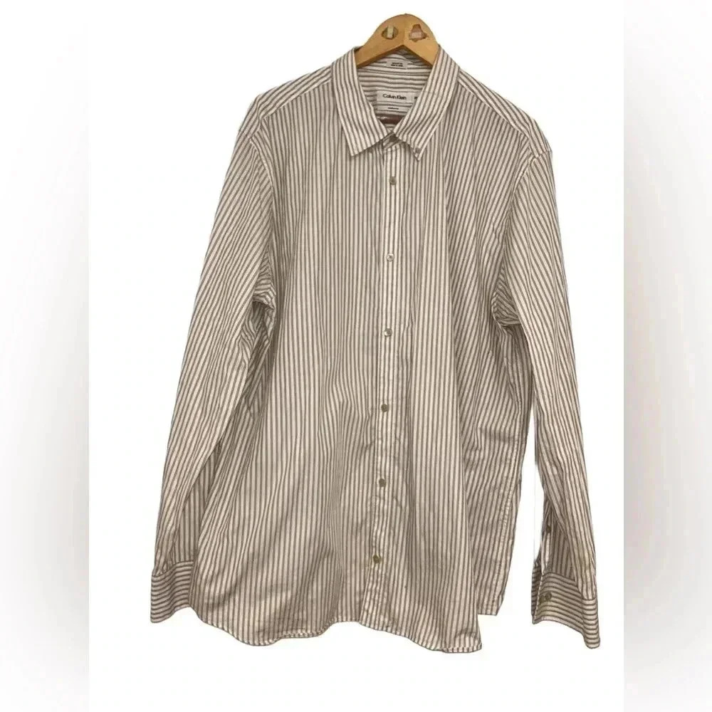 Calvin Klein Modern Fit‎ Pinstripe Long Sleeve Button Down 2XL
